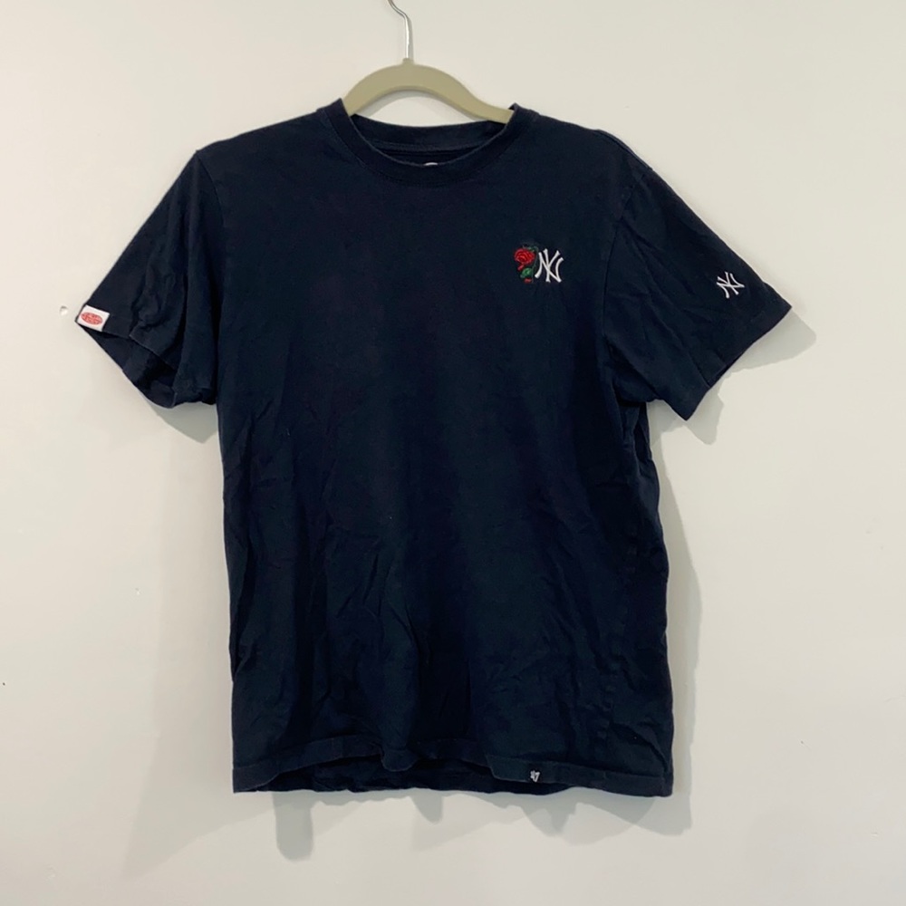 Petals and Peacocks x '47 NY Yankees T-Shirt